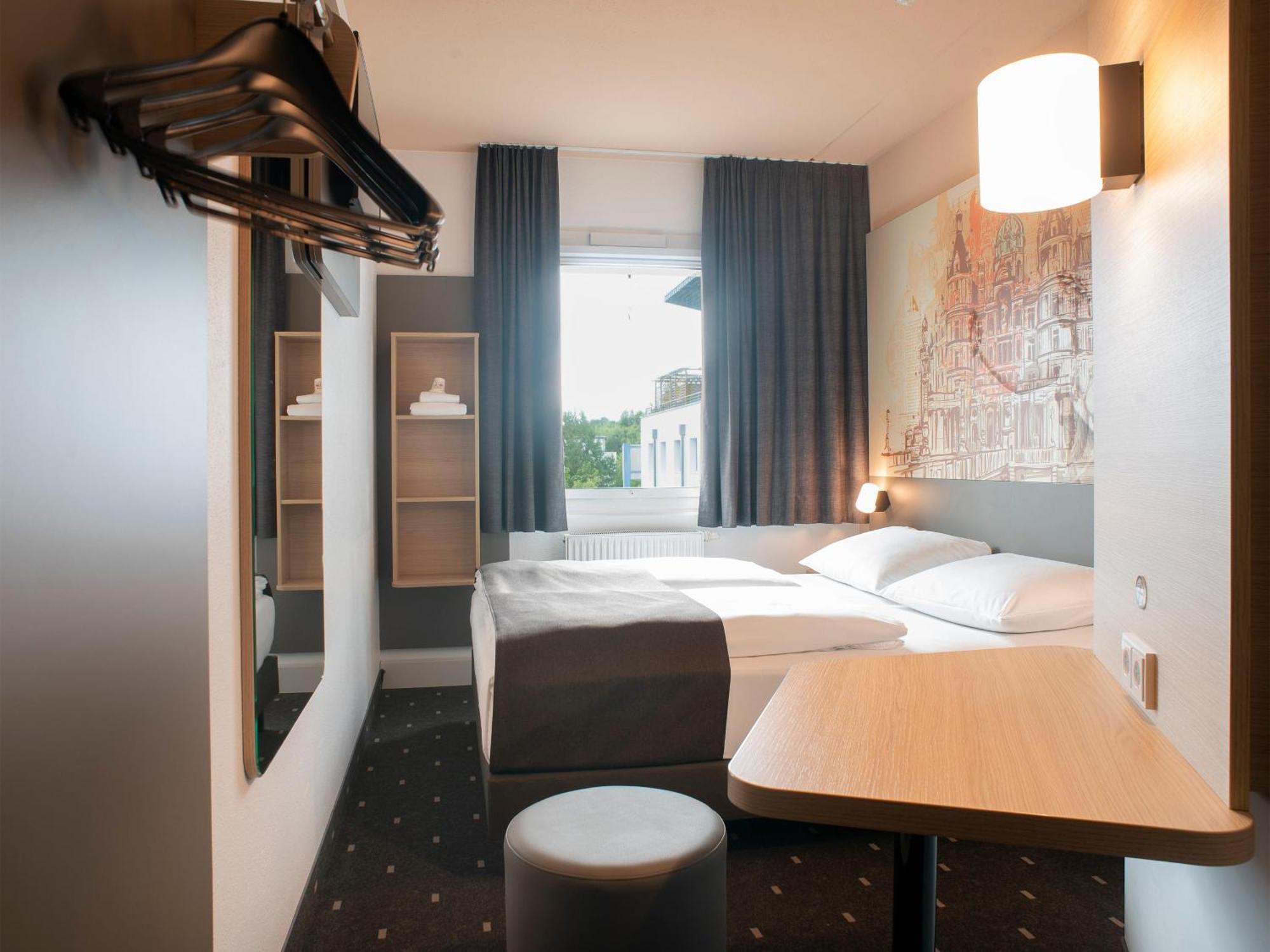 B&B Hotel Schwerin-Sued Esterno foto